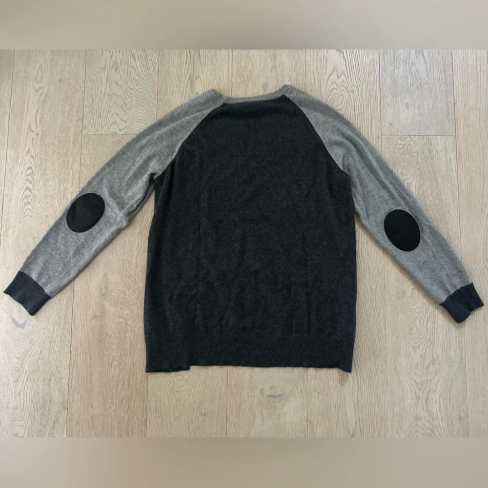 J.Crew Black/Gray color block size L